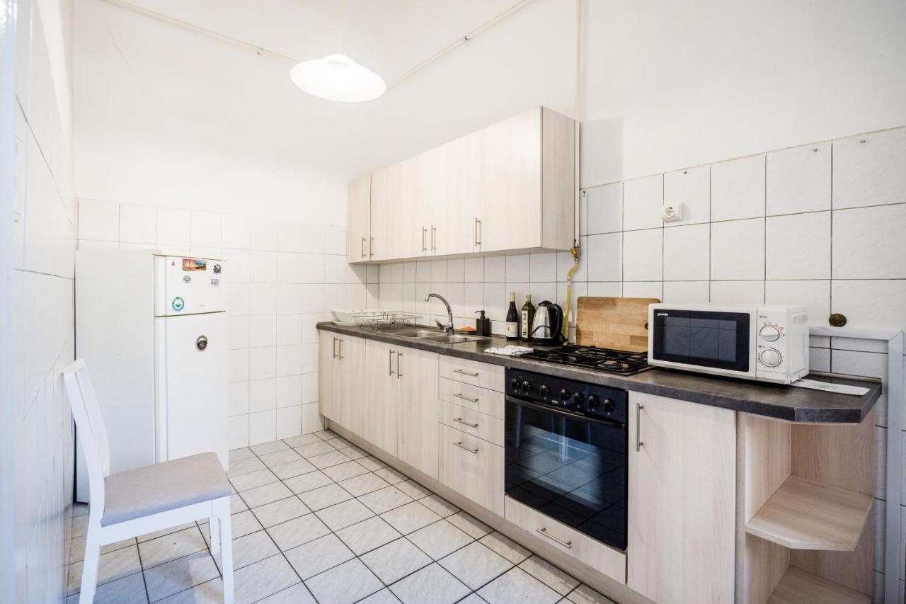 Downtown Circus Apartment Budapest Eksteriør billede