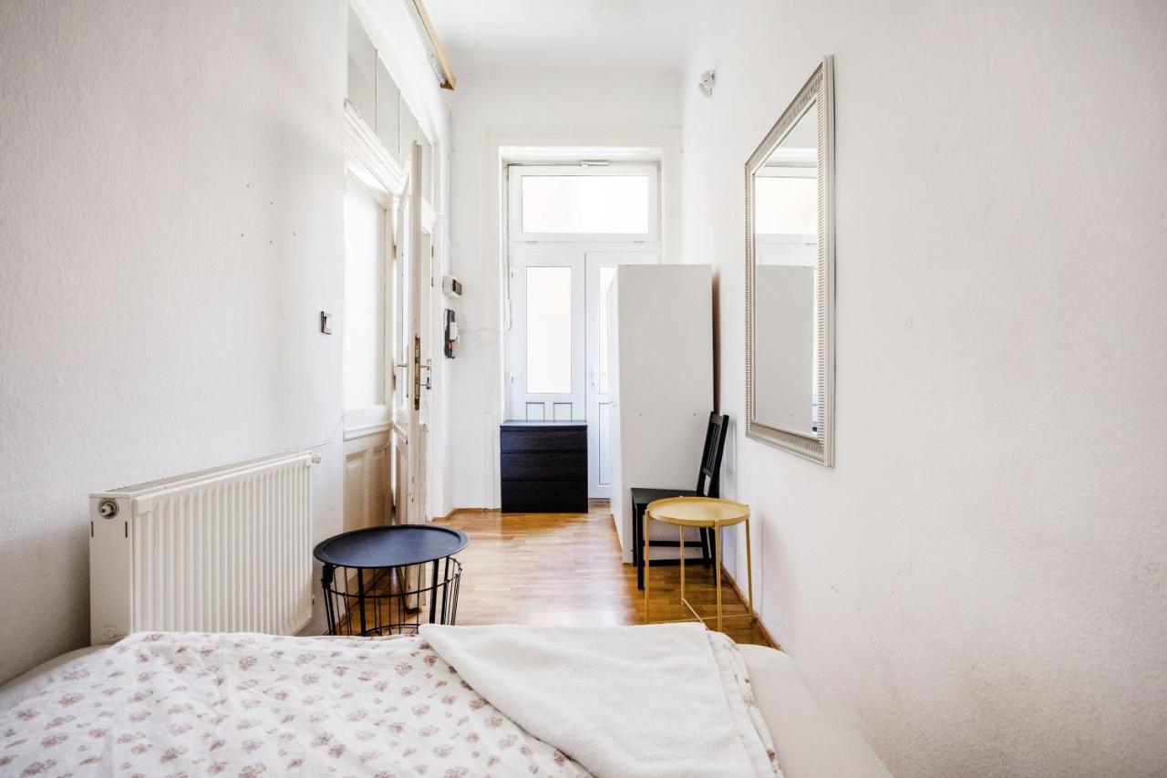 Downtown Circus Apartment Budapest Eksteriør billede